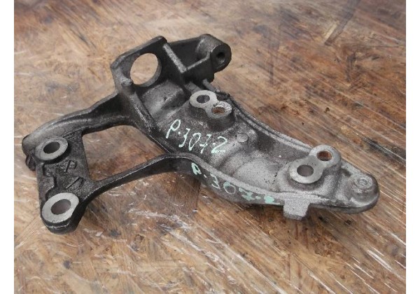 кронштейн генератора Peugeot, Citroen 1.6 hdi, 9656125580, 5706K7